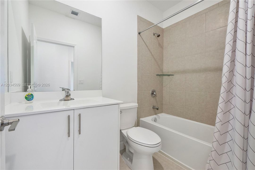 For Sale: $610,000 (3 beds, 2 baths, 1888 Square Feet)