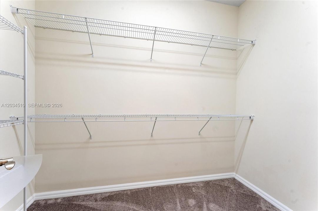 For Rent: $4,900 (3 beds, 2 baths, 2188 Square Feet)