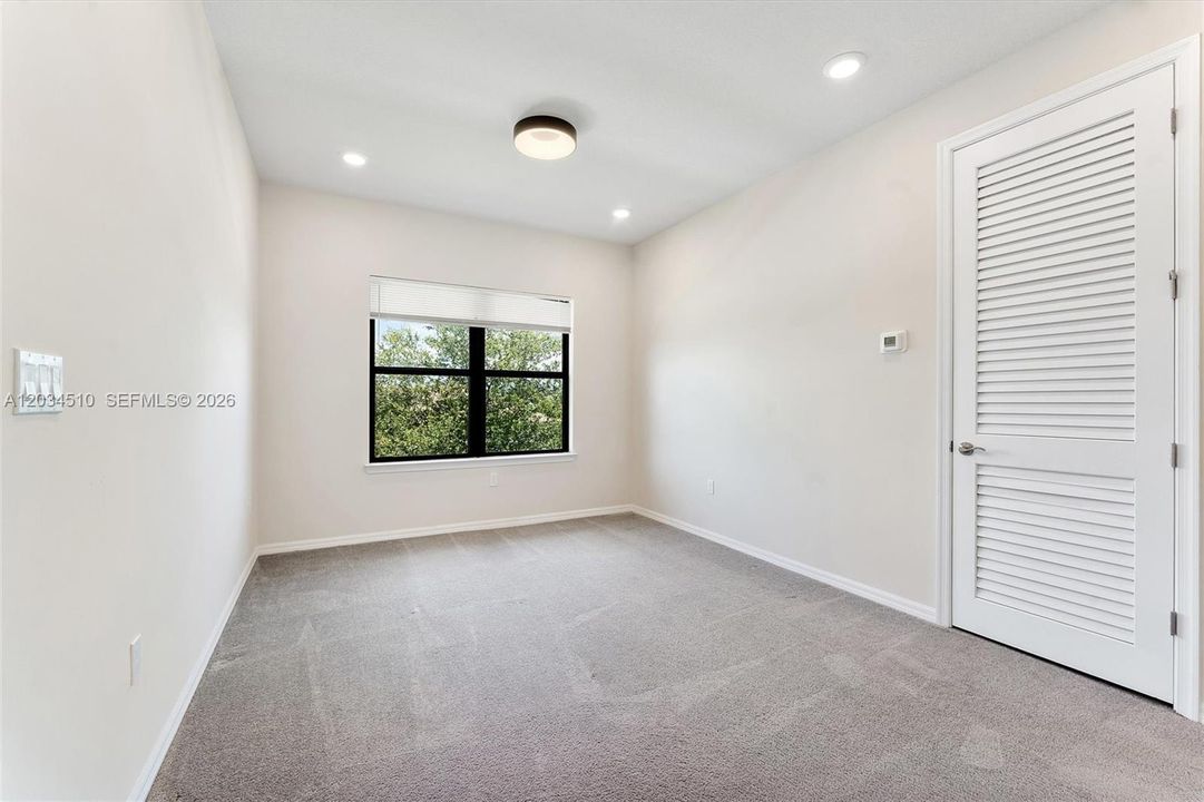 For Rent: $4,900 (3 beds, 2 baths, 2188 Square Feet)