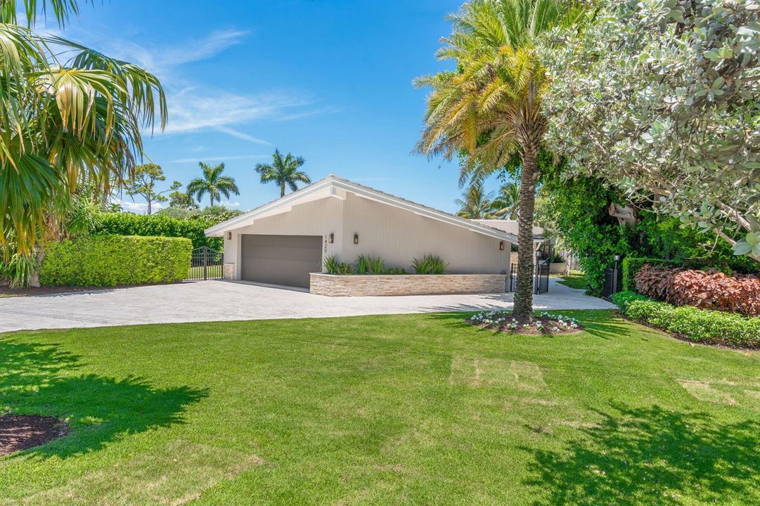 2-web-or-mls-1425 Middle River Dr Fort L
