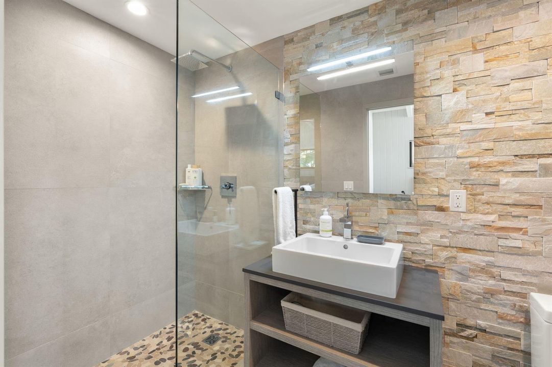 38-web-or-mls-1425 Middle River Dr Fort