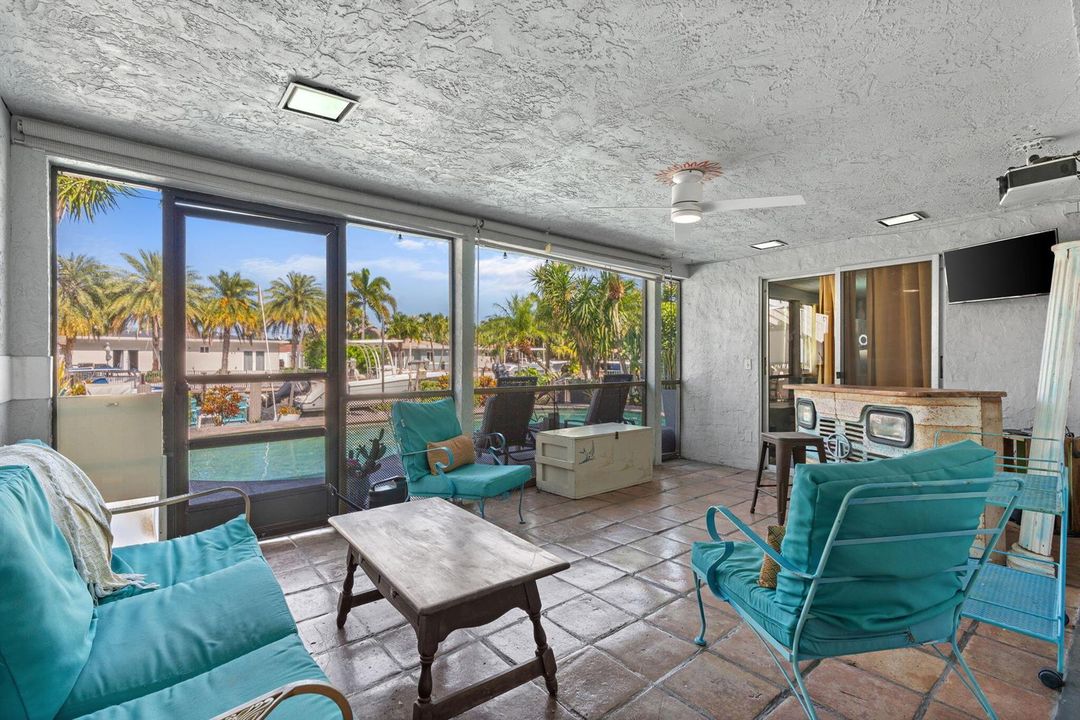 4-web-or-mls-240 SE 2nd Ave, Pompano Bea