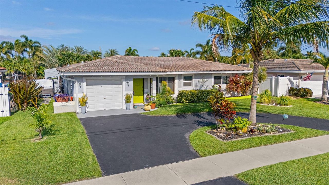 45-web-or-mls-240 SE 2nd Ave, Pompano Be