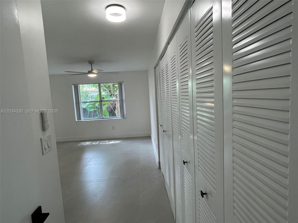 For Rent: $3,325 (3 beds, 2 baths, 1281 Square Feet)