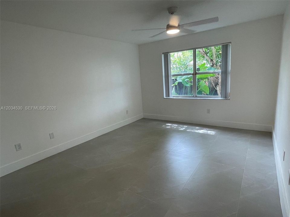 For Rent: $3,325 (3 beds, 2 baths, 1281 Square Feet)