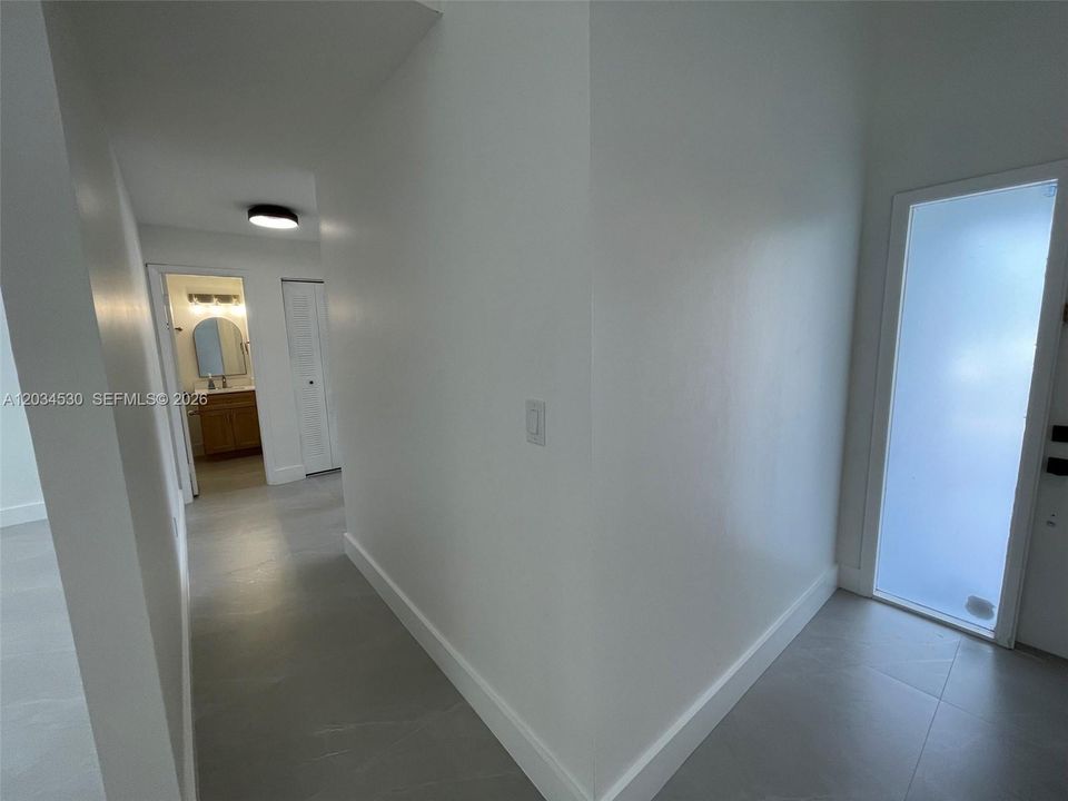 For Rent: $3,325 (3 beds, 2 baths, 1281 Square Feet)