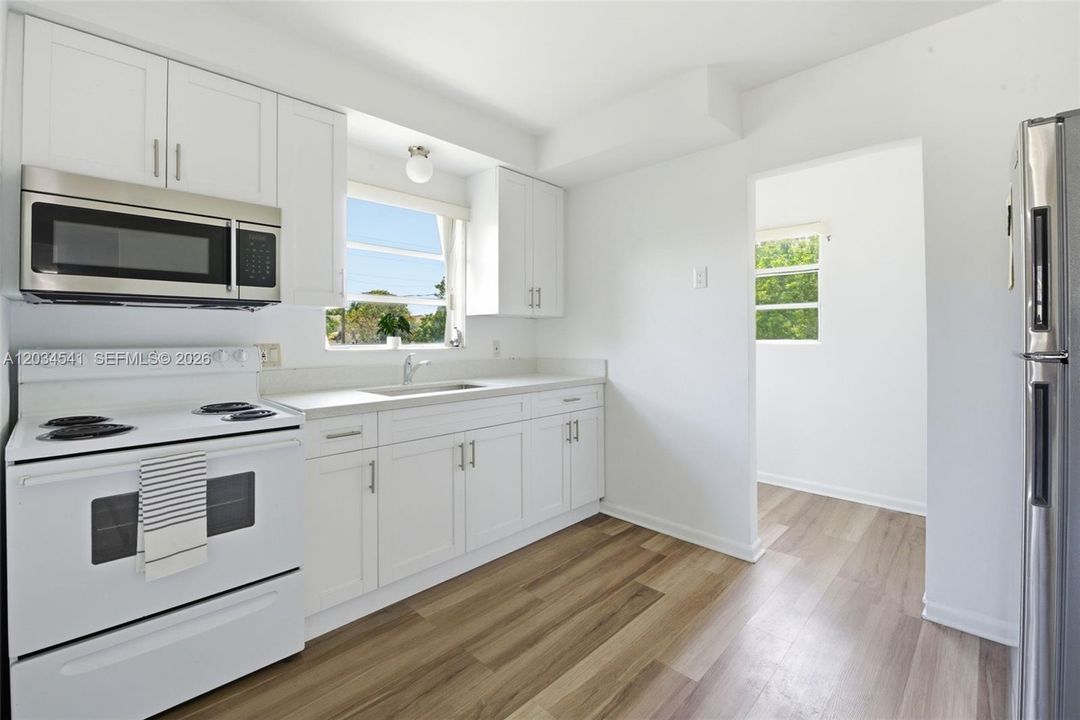 For Rent: $1,240 (2 beds, 1 baths, 1536 Square Feet)