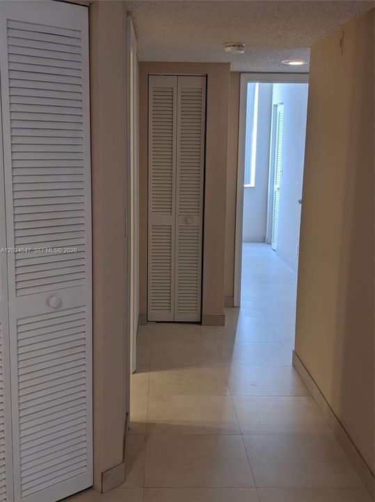 For Rent: $2,300 (3 beds, 2 baths, 1170 Square Feet)