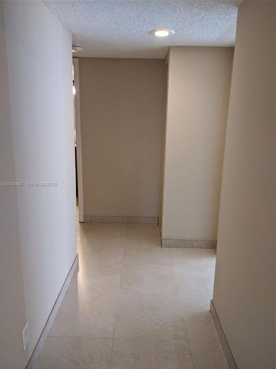 For Rent: $2,300 (3 beds, 2 baths, 1170 Square Feet)