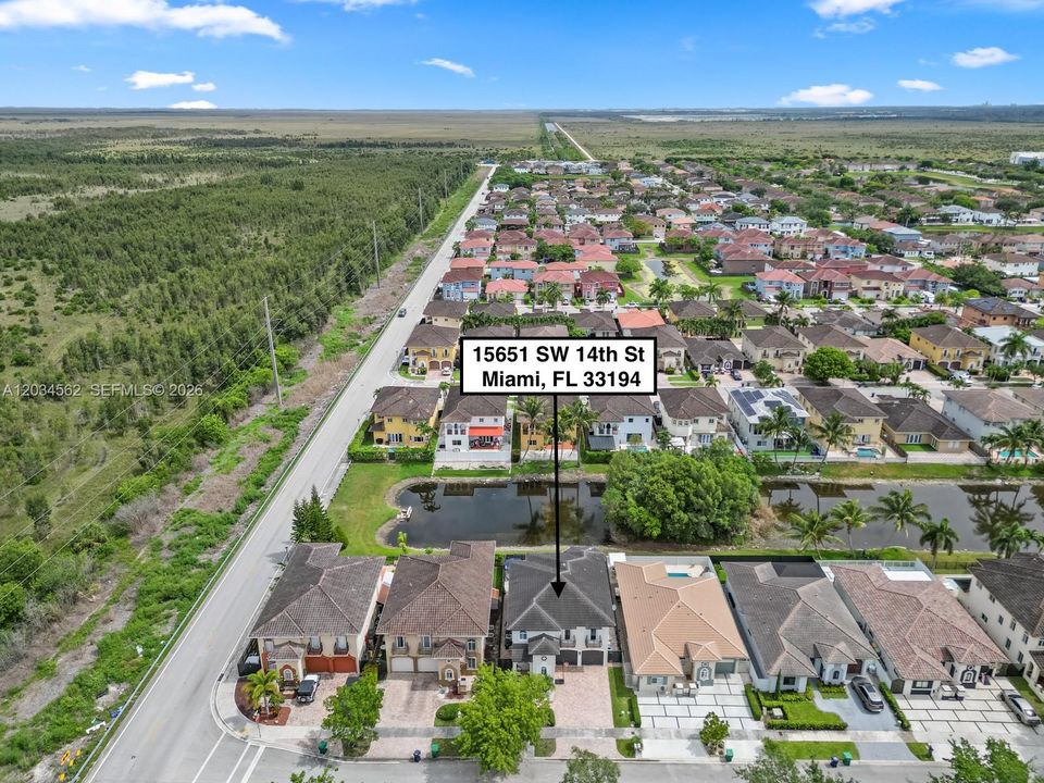 For Sale: $929,900 (4 beds, 2 baths, 2703 Square Feet)