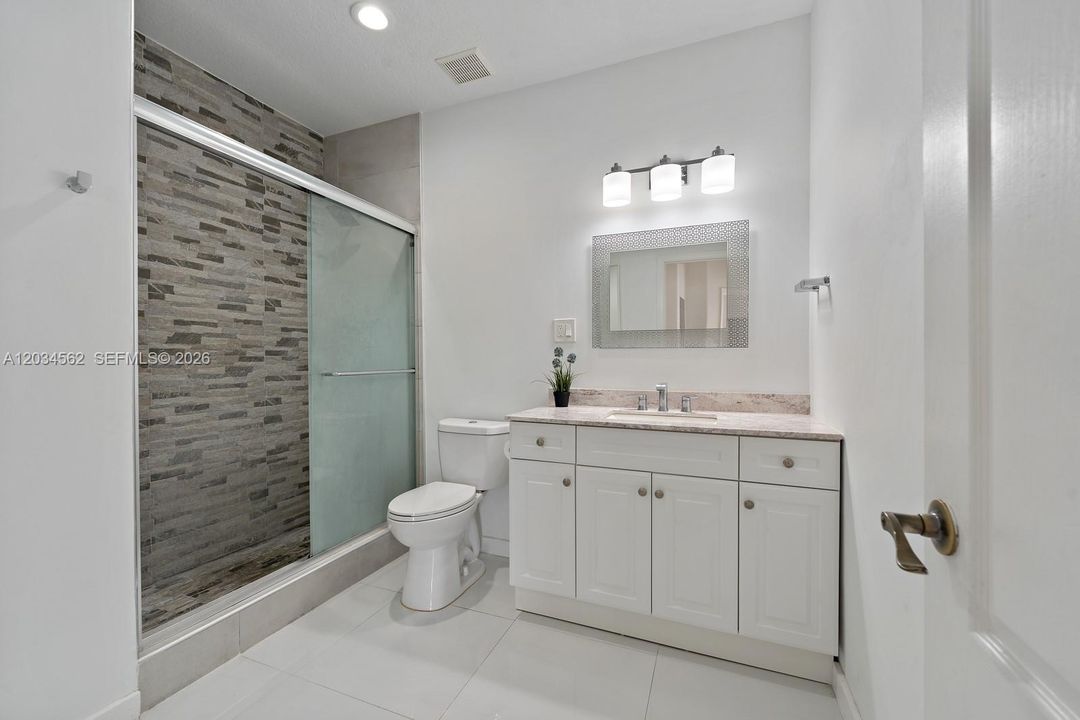For Sale: $929,900 (4 beds, 2 baths, 2703 Square Feet)