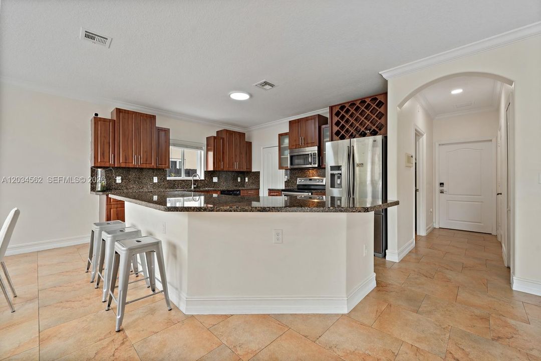 For Sale: $929,900 (4 beds, 2 baths, 2703 Square Feet)