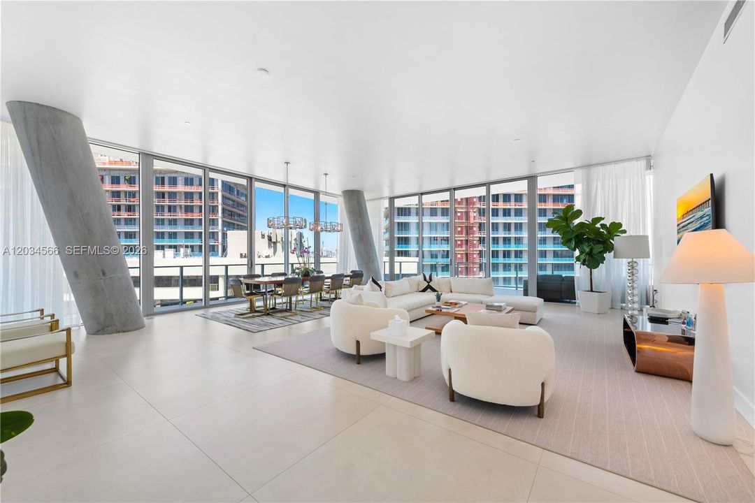 For Sale: $9,390,000 (6 beds, 6 baths, 5332 Square Feet)