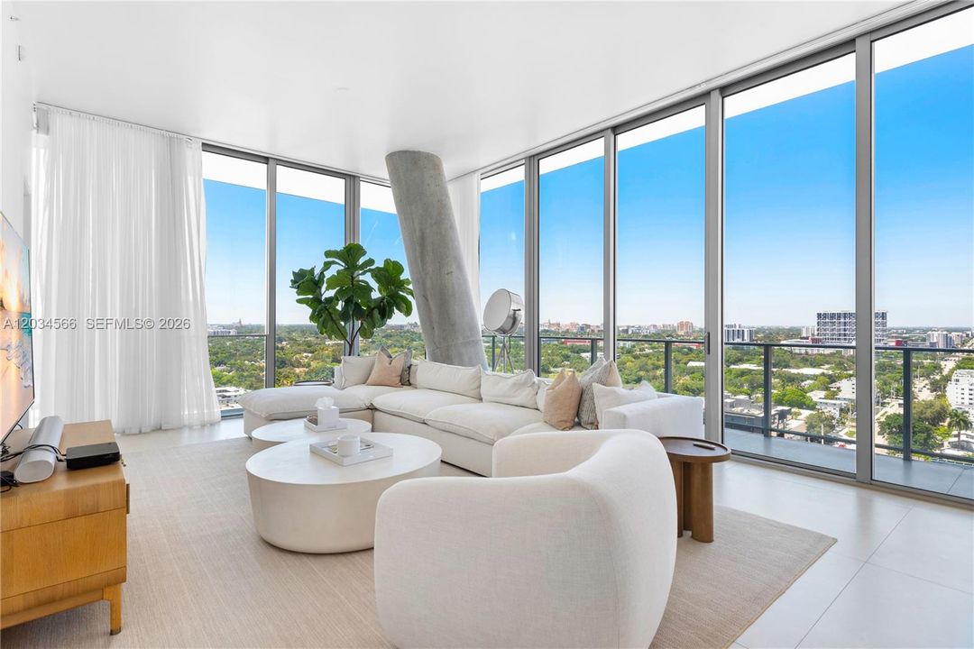 For Sale: $9,390,000 (6 beds, 6 baths, 5332 Square Feet)