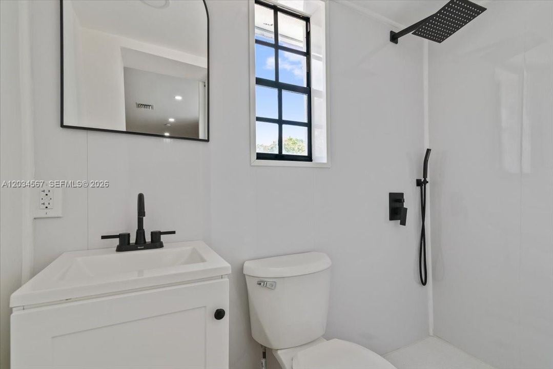В аренду: $3,300 (4 спален, 2 ванн, 2551 Квадратных фут)