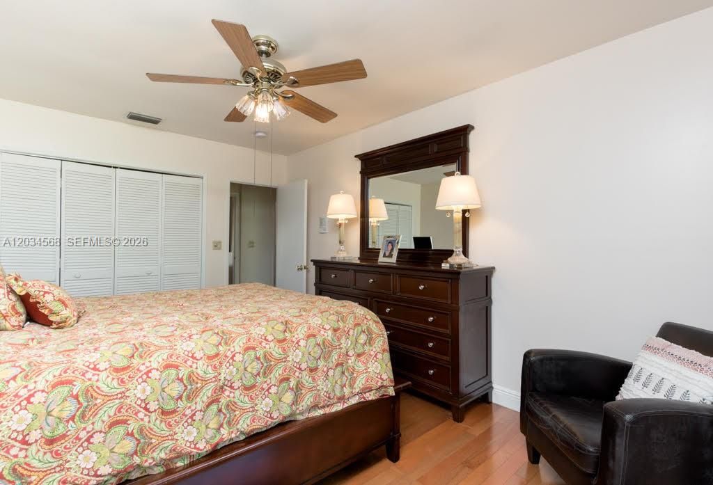For Rent: $10,900 (4 beds, 3 baths, 2800 Square Feet)