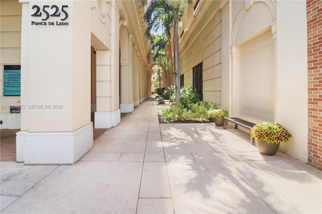 For Rent: $1,900 (0 beds, 0 baths, 0 Square Feet)
