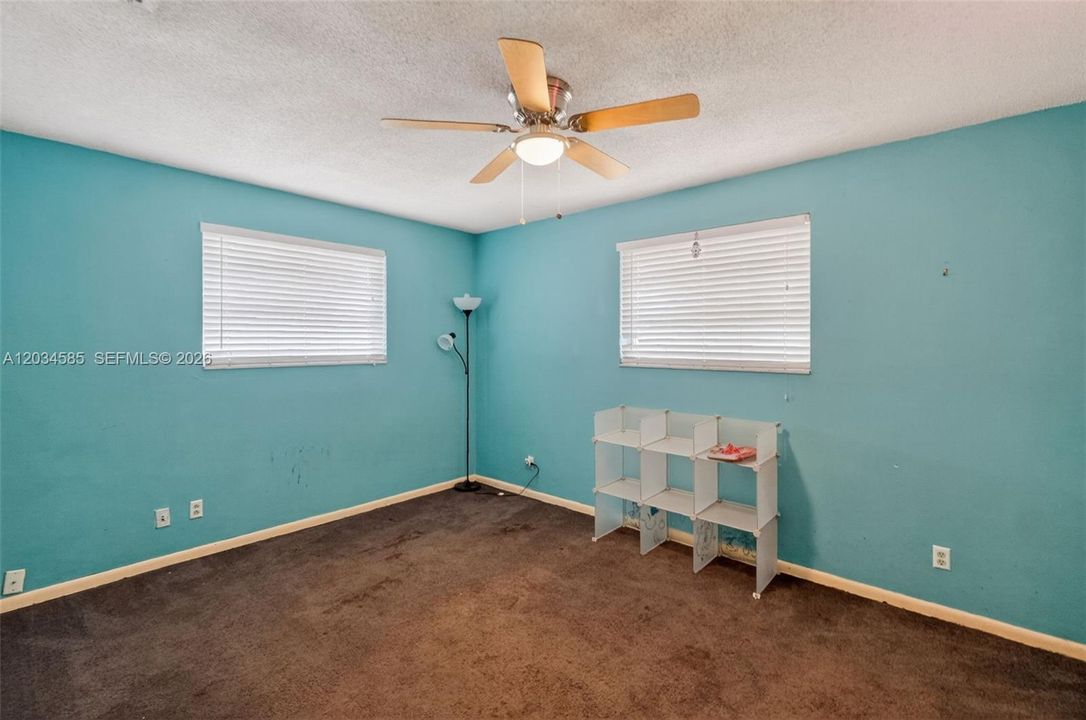 For Sale: $600,000 (4 beds, 2 baths, 1970 Square Feet)
