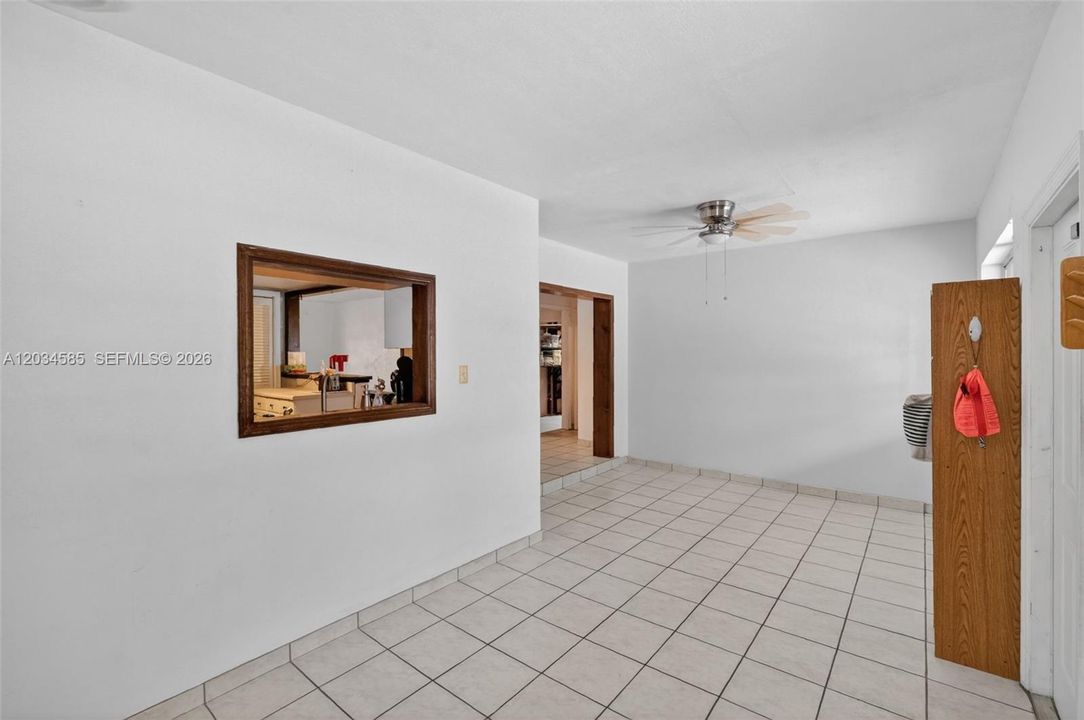 For Sale: $600,000 (4 beds, 2 baths, 1970 Square Feet)