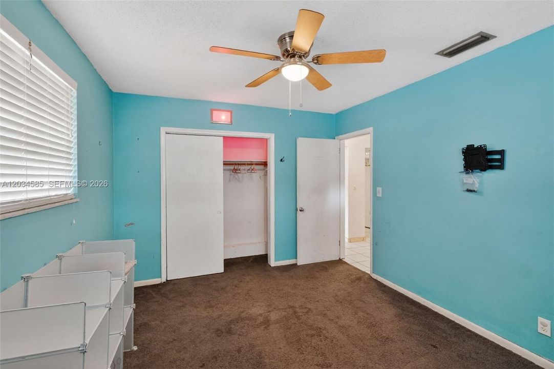 For Sale: $600,000 (4 beds, 2 baths, 1970 Square Feet)