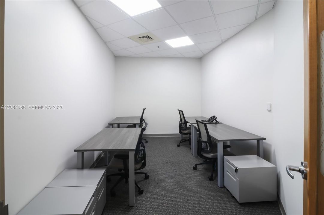 For Rent: $1,750 (0 beds, 0 baths, 0 Square Feet)