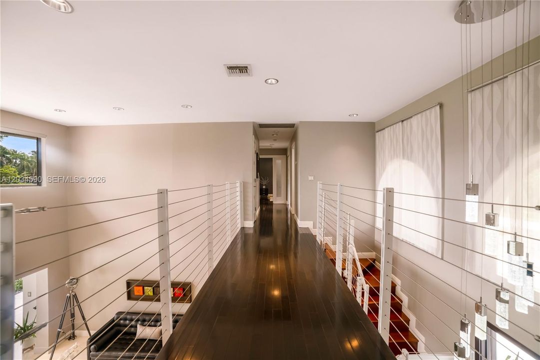 En Renta: $13,500 (5 camas, 3 baños, 3766 Pies cuadrados)