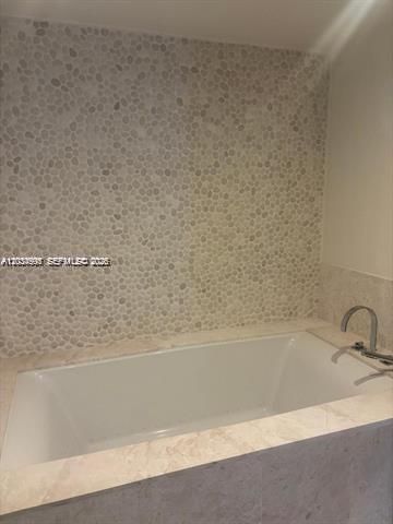 For Rent: $16,900 (4 beds, 4 baths, 2485 Square Feet)