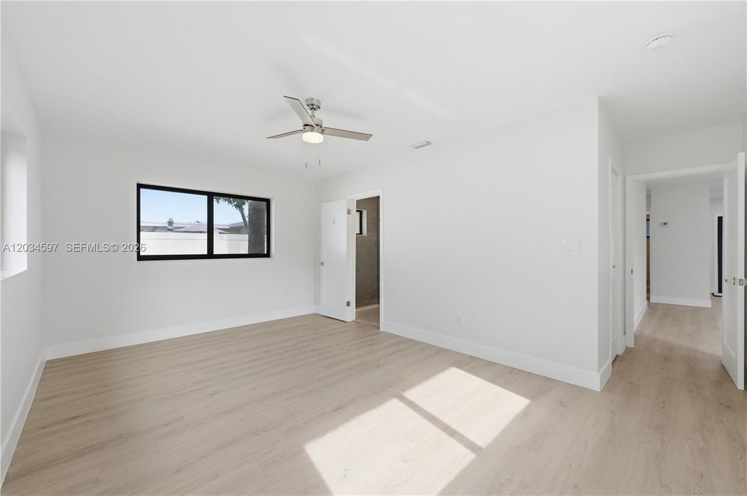 For Sale: $949,900 (3 beds, 2 baths, 1448 Square Feet)
