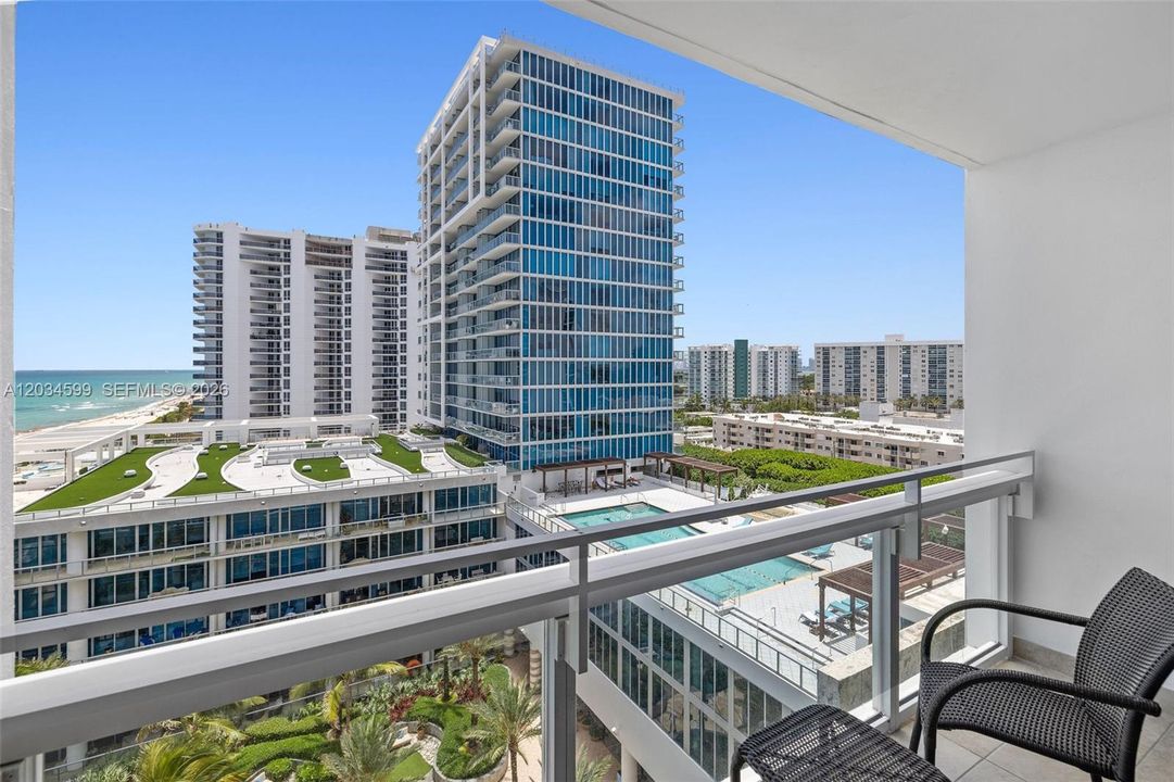 For Rent: $6,000 (1 beds, 1 baths, 662 Square Feet)