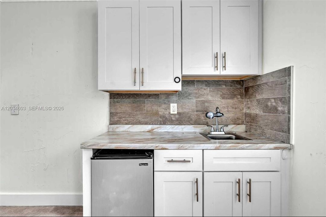 For Rent: $1,475 (0 beds, 1 baths, 500 Square Feet)
