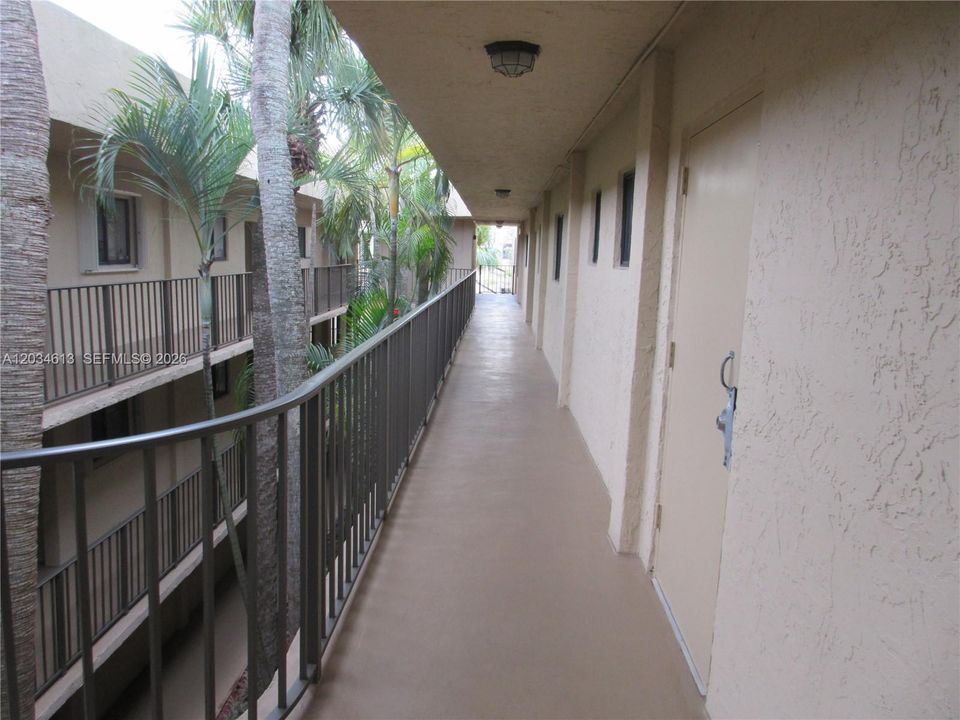 OPEN CATWALKS