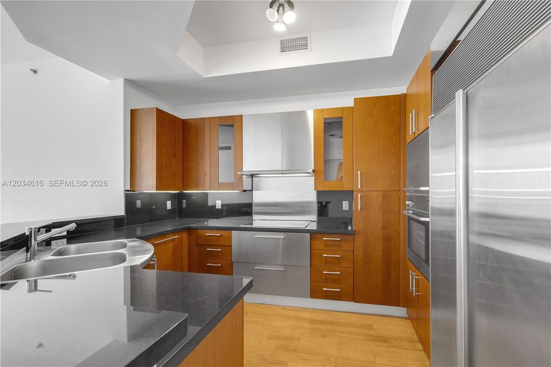 For Rent: $19,000 (2 beds, 2 baths, 1757 Square Feet)