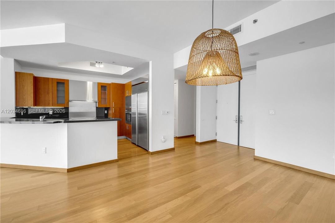 For Rent: $19,000 (2 beds, 2 baths, 1757 Square Feet)