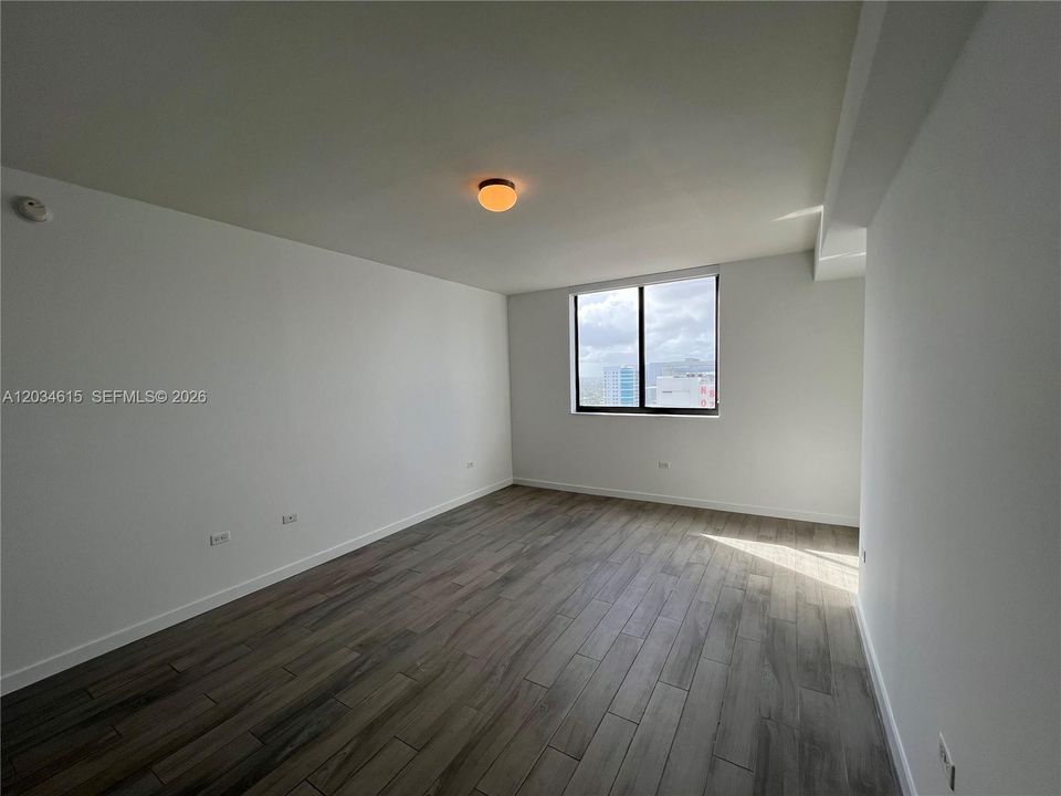 En Venta: $740,000 (2 camas, 2 baños, 1274 Pies cuadrados)
