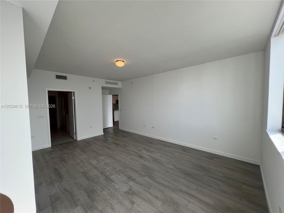 En Venta: $740,000 (2 camas, 2 baños, 1274 Pies cuadrados)