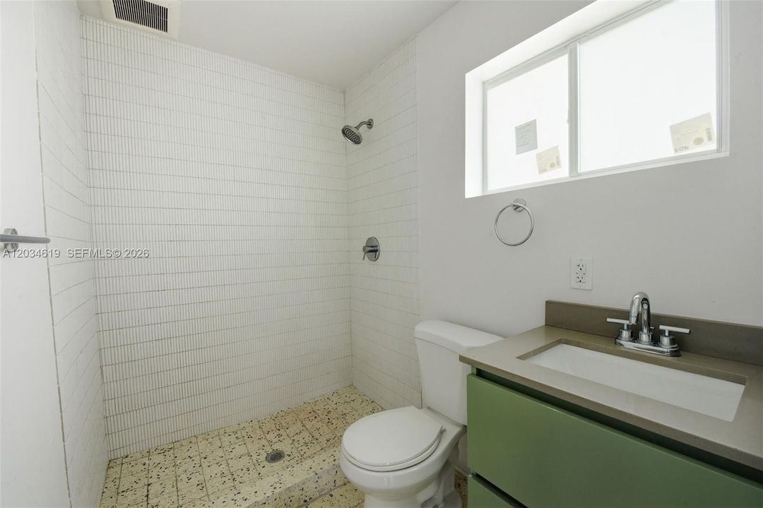 For Rent: $1,800 (1 beds, 1 baths, 505 Square Feet)