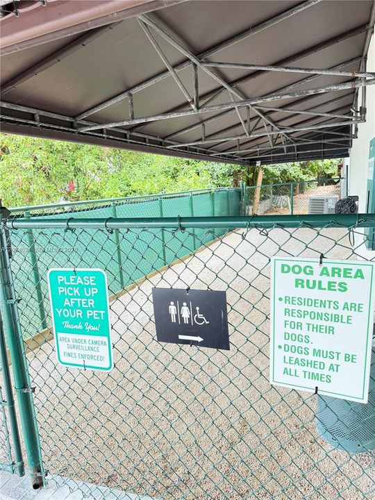 Covered Dog Run