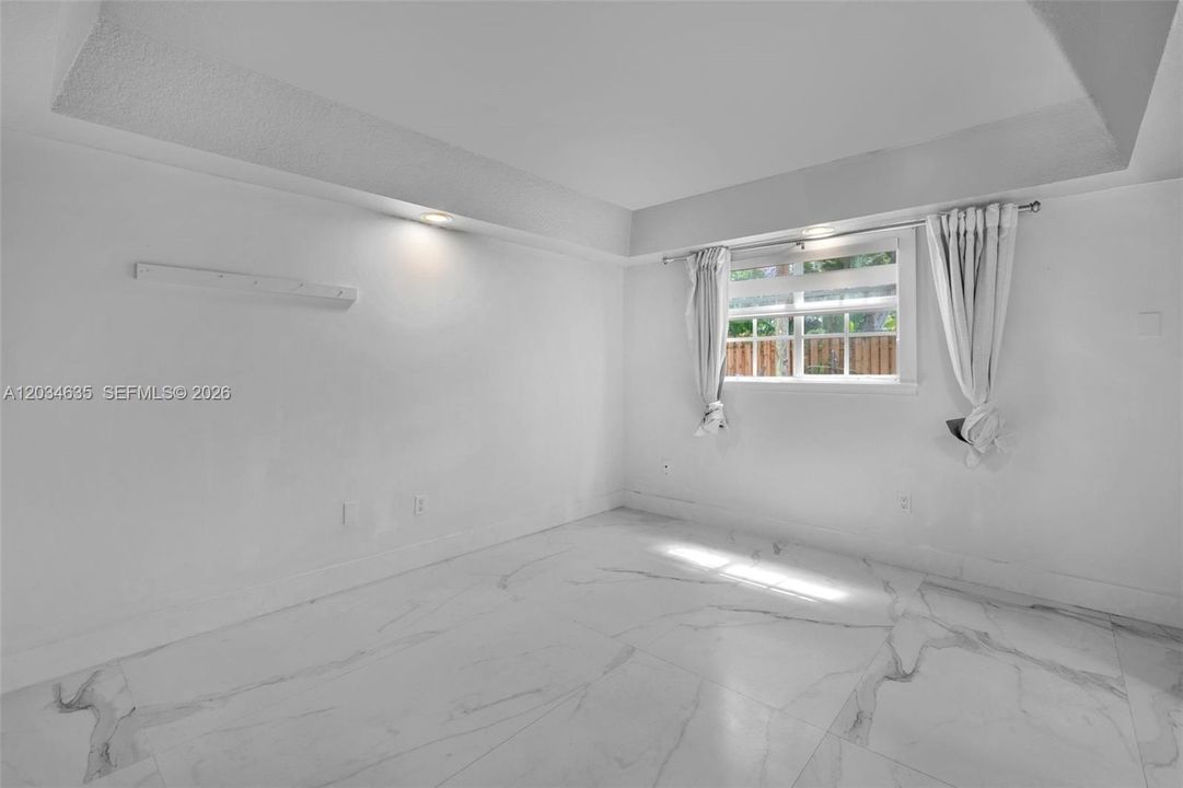 En Renta: $2,300 (2 camas, 1 baños, 664 Pies cuadrados)
