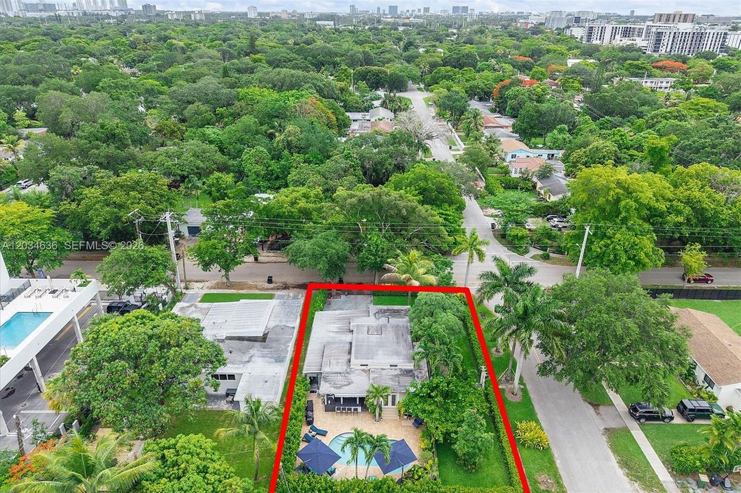 For Sale: $675,000 (3 beds, 1 baths, 1245 Square Feet)