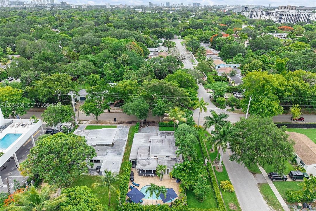 For Sale: $675,000 (3 beds, 1 baths, 1245 Square Feet)