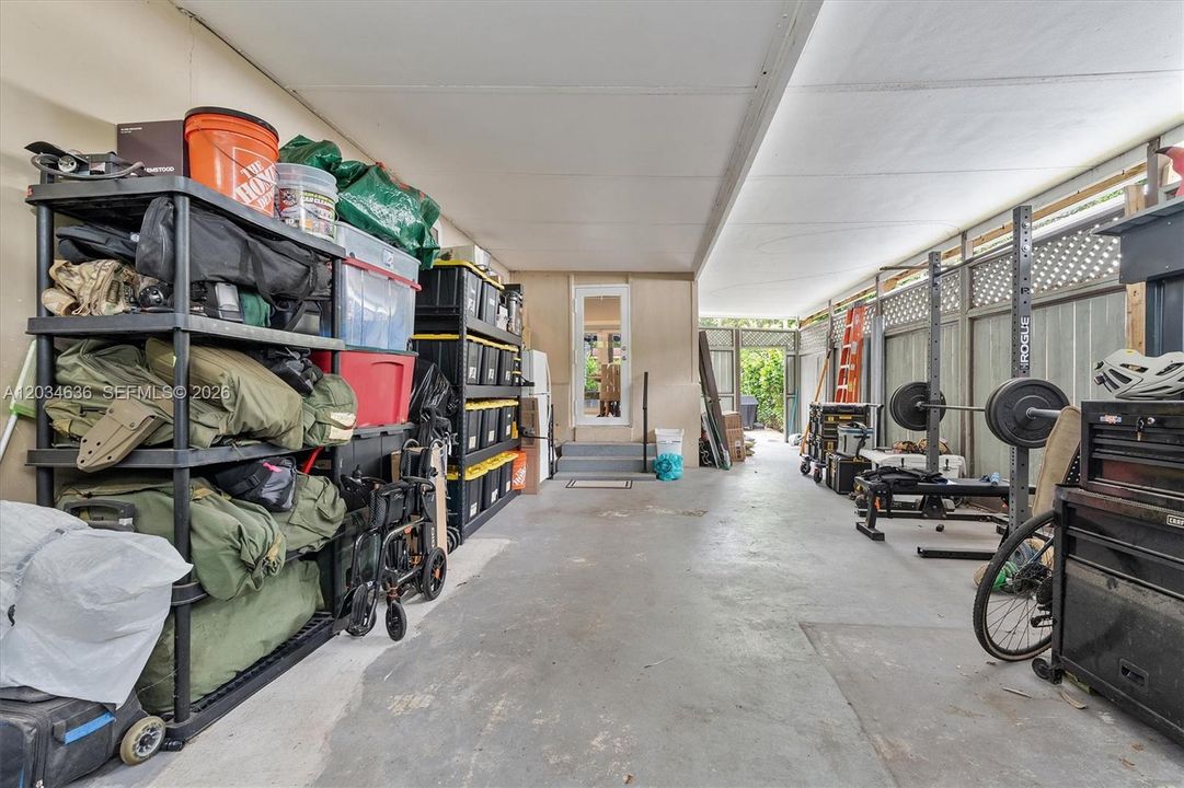 For Sale: $675,000 (3 beds, 1 baths, 1245 Square Feet)