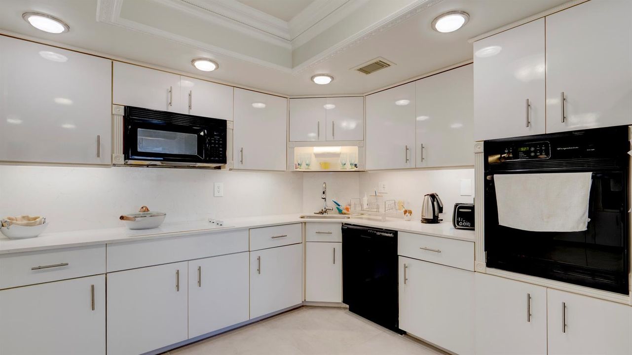 3800 galt ocean drive-17
