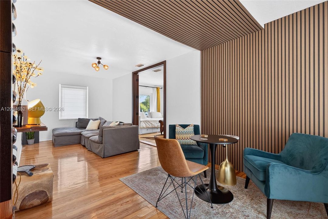 En Venta: $1,300,000 (5 camas, 5 baños, 3678 Pies cuadrados)