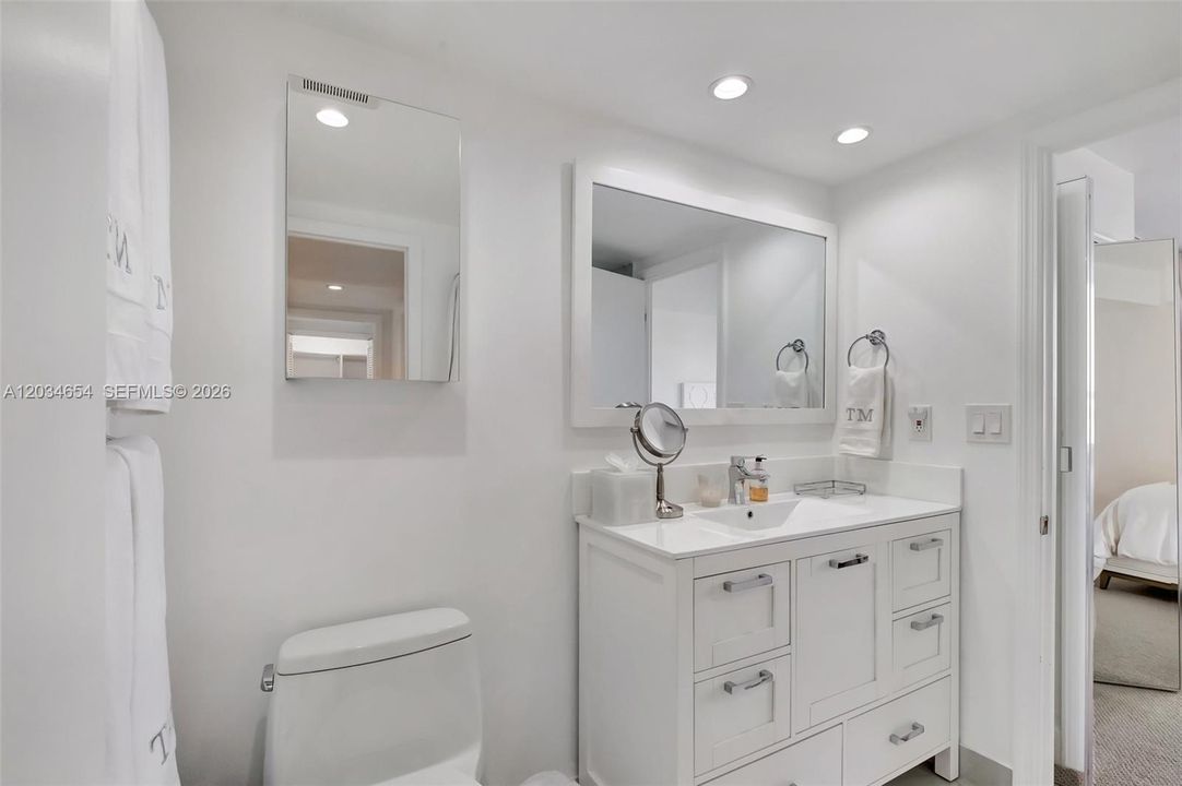 En Renta: $7,950 (2 camas, 2 baños, 1642 Pies cuadrados)