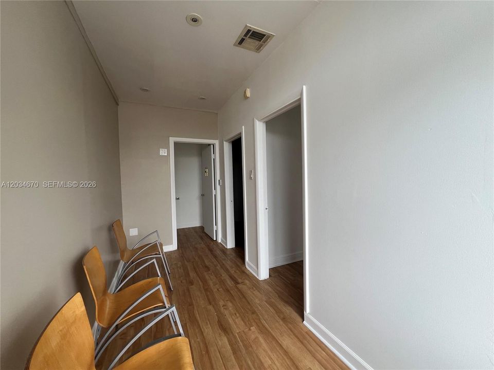 For Rent: $1,950 (0 beds, 0 baths, 0 Square Feet)