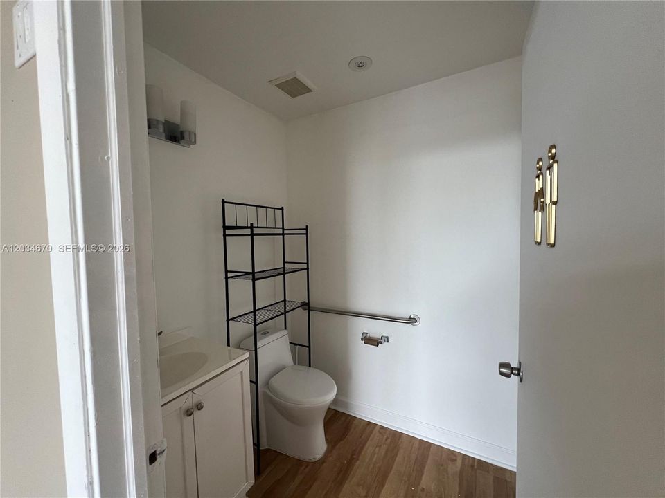 For Rent: $1,950 (0 beds, 0 baths, 0 Square Feet)