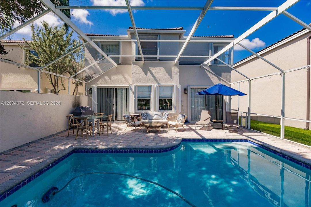 For Sale: $850,000 (4 beds, 2 baths, 2078 Square Feet)