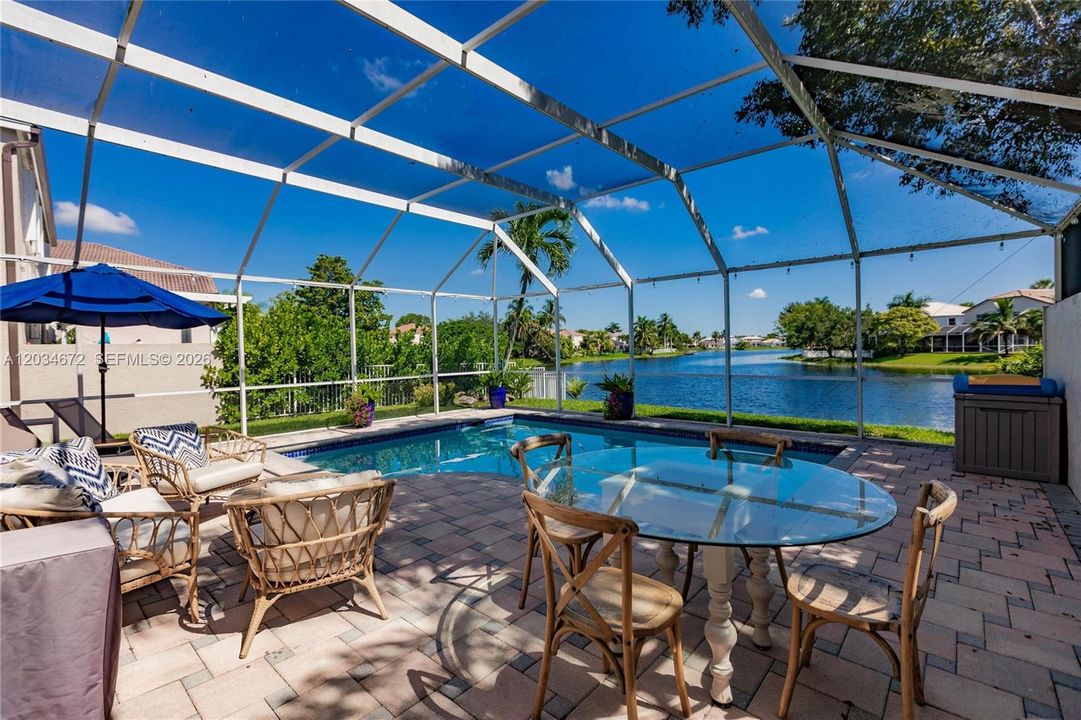 For Sale: $850,000 (4 beds, 2 baths, 2078 Square Feet)