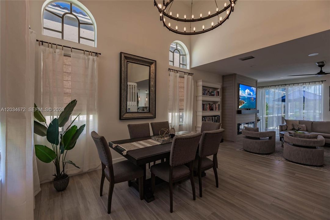 For Sale: $850,000 (4 beds, 2 baths, 2078 Square Feet)