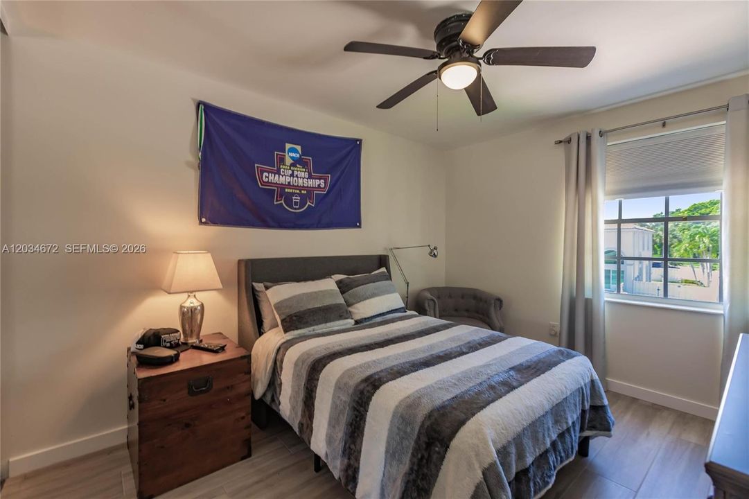 For Sale: $850,000 (4 beds, 2 baths, 2078 Square Feet)